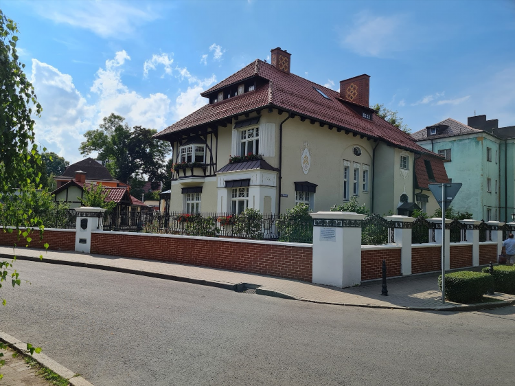 Ленинский 28 калининград