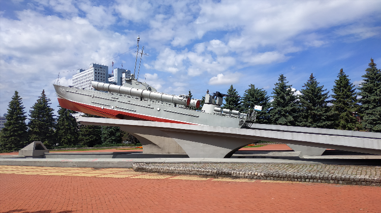 Памятник морякам балтийцам в калининграде