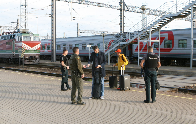Поезд калининград санкт петербург остановки